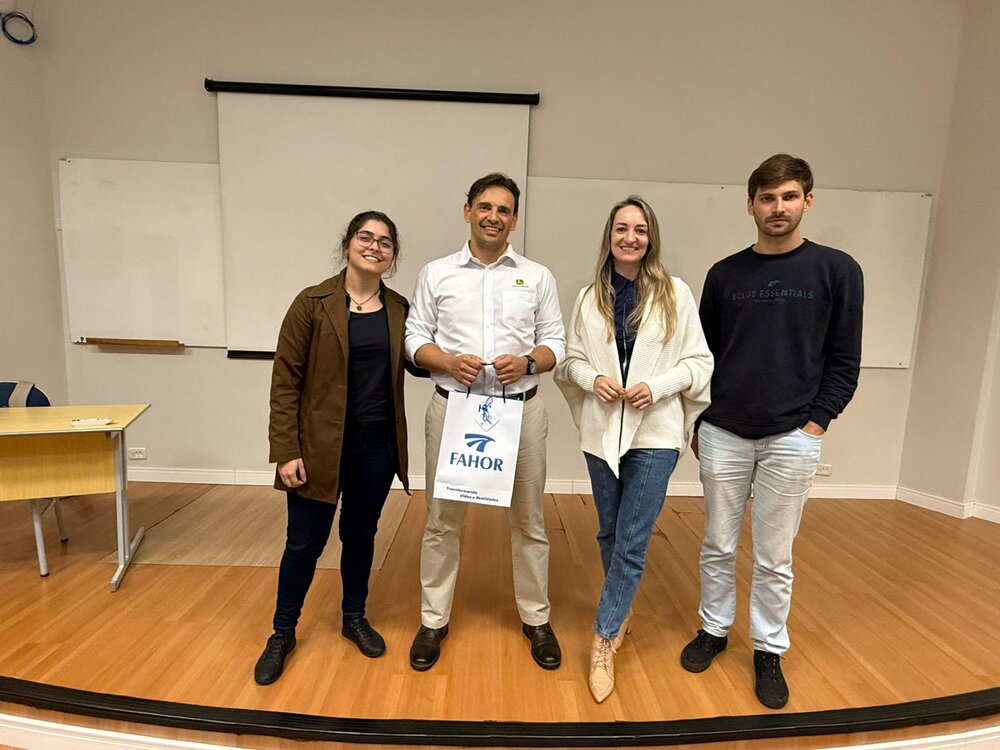 WhatsApp Image 2025-09-11 at 15.34.18.jpeg