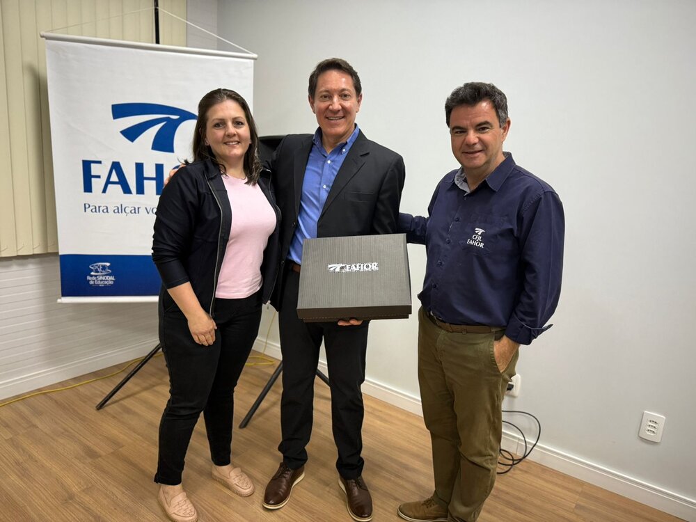 WhatsApp Image 2025-10-10 at 15.57.45.jpeg